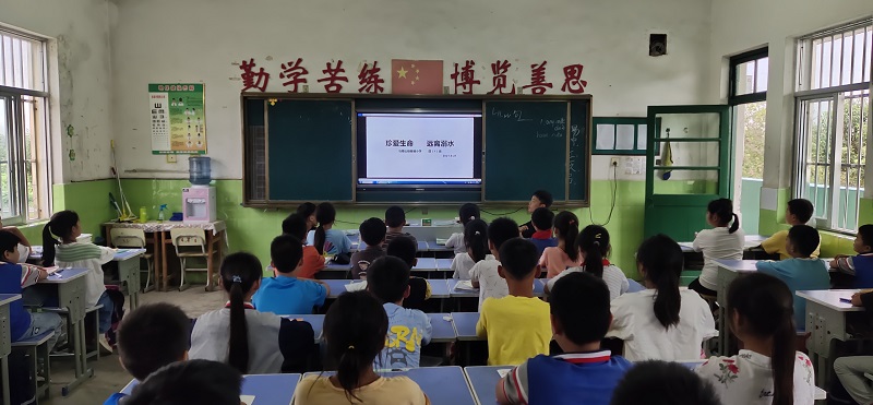 增强防溺意识  绽放生命光芒 ——记马陵山镇陈楼小学开展防溺水安全教育活动